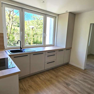 NOVINKA - 3 izb. byt WATSONOVA ul., KE-Sever. 76 m2 + loggia - NOVÁ REKONŠTRUKCIA