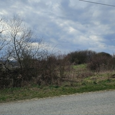 Pozemok na výstavbu rodinných domov - CHRASTNÉ- Košice-okolie, iba 11 km od Košíc